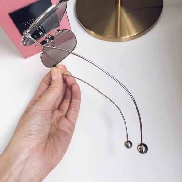 "Sunfaced" - Picture 3 of 5